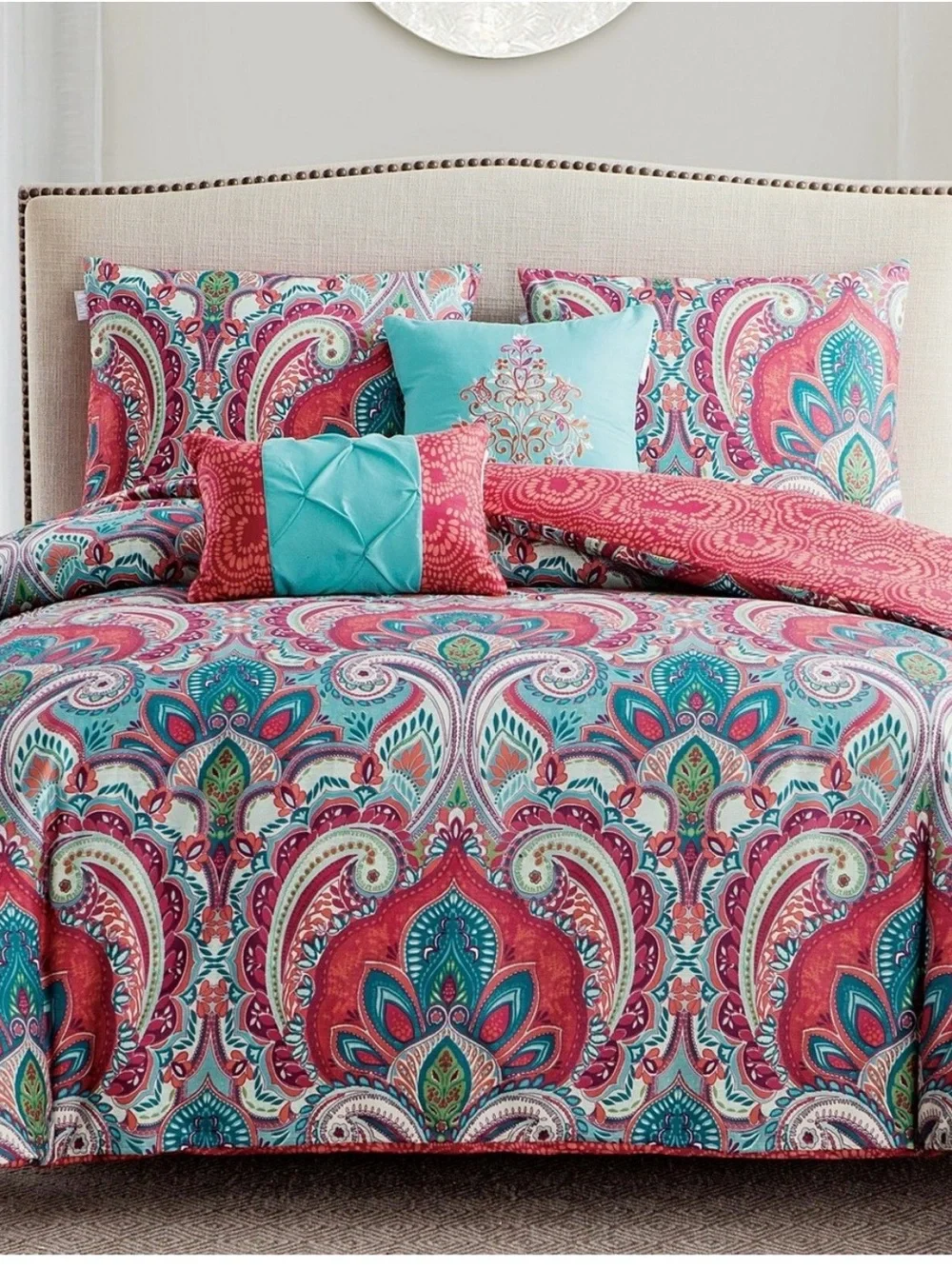 VCNY Home Casa damask reversible red paisley comforter